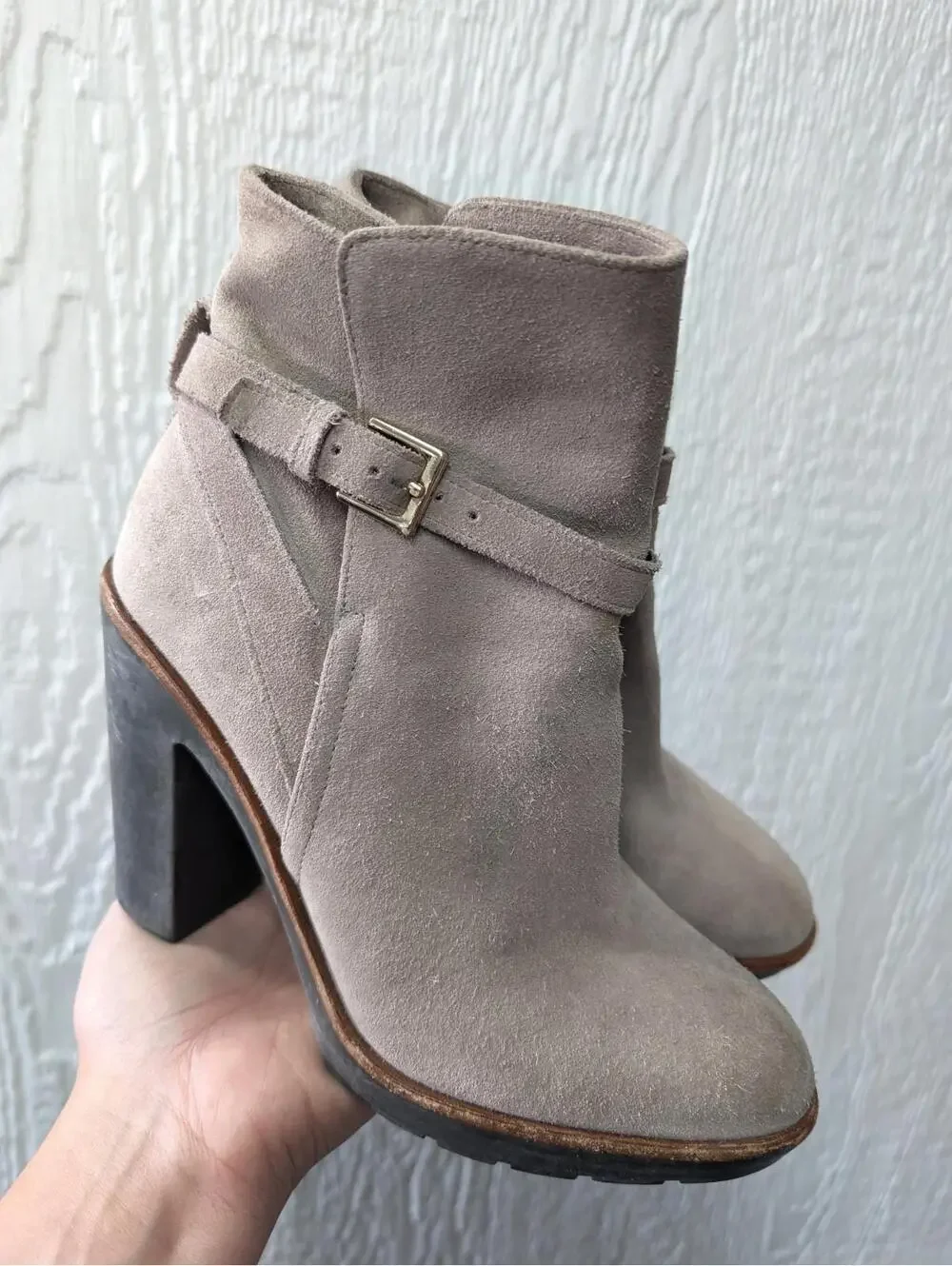 Kate Spade New York Suede Buckle Zip Block Heel Ankle Booties Size 7.5M